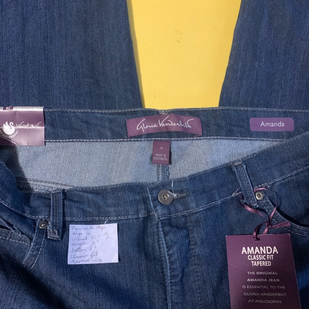Women’s Gloria Vanderbilt Amanda Jeans